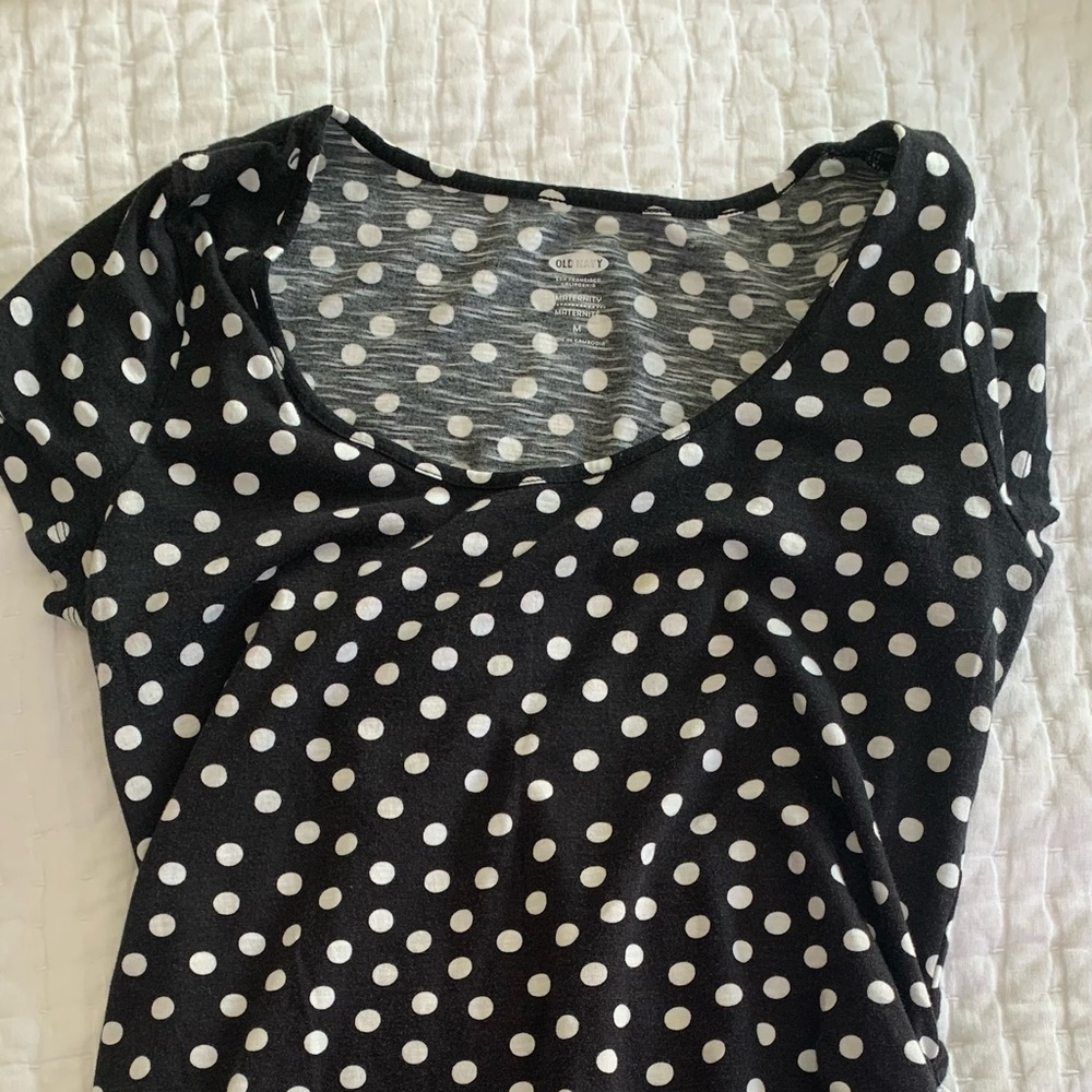 MATERNITY TOP old navy size medium